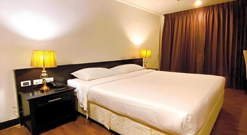 The Heritage Sathorn Suite Hotel Бангкок Экстерьер фото